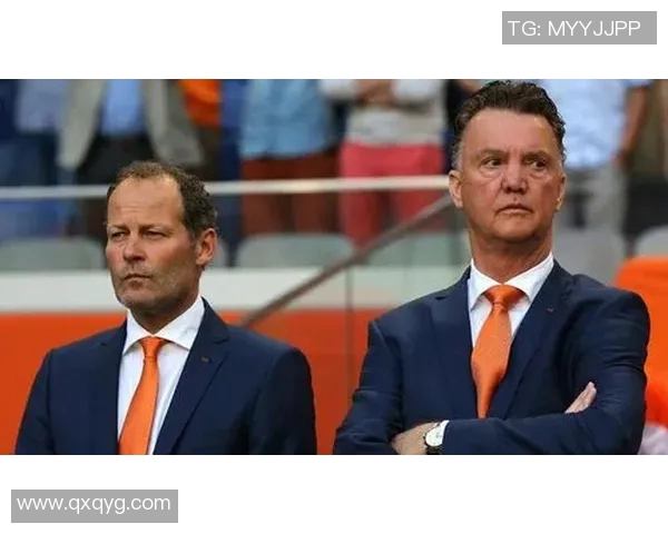 荷兰足协宣布范加尔正式出任荷兰国家队主帅，球迷期待新征程