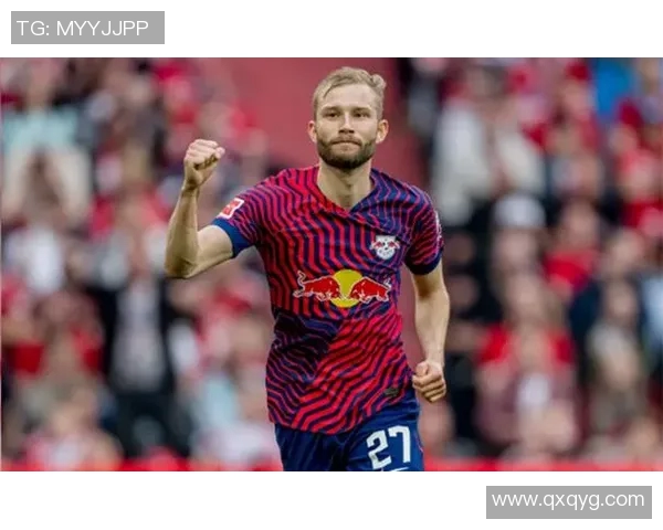 沙尔克04客场狂胜，弗赖堡难挡铁蓝战车的威势